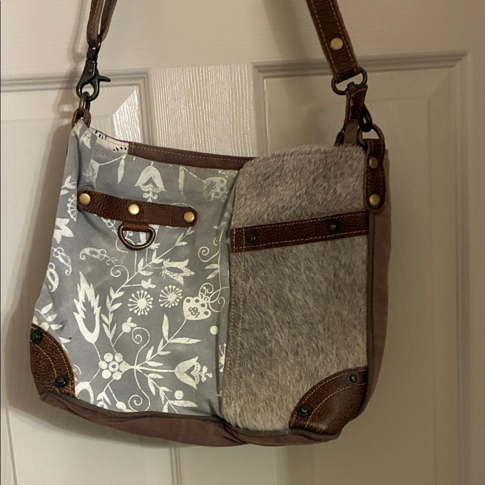 Myra Bag Gray‎ and Brown Floral Shoulder Bag